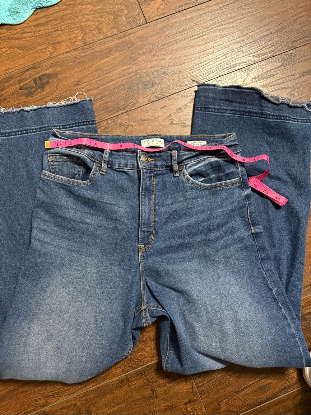 Sofia by Sofia Vegara size 10 s denim palazzo jeans